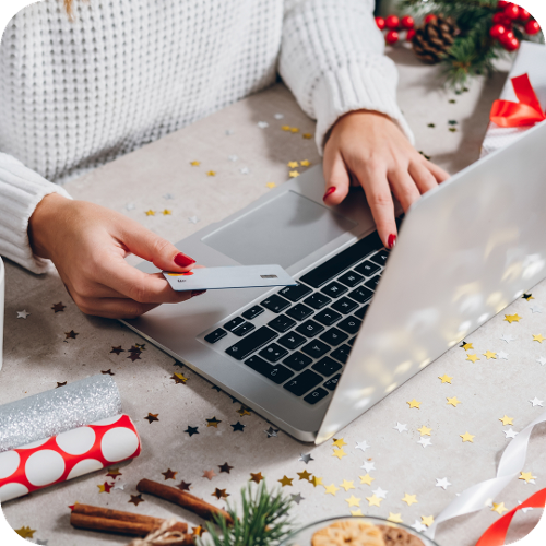Woman holiday shopping online